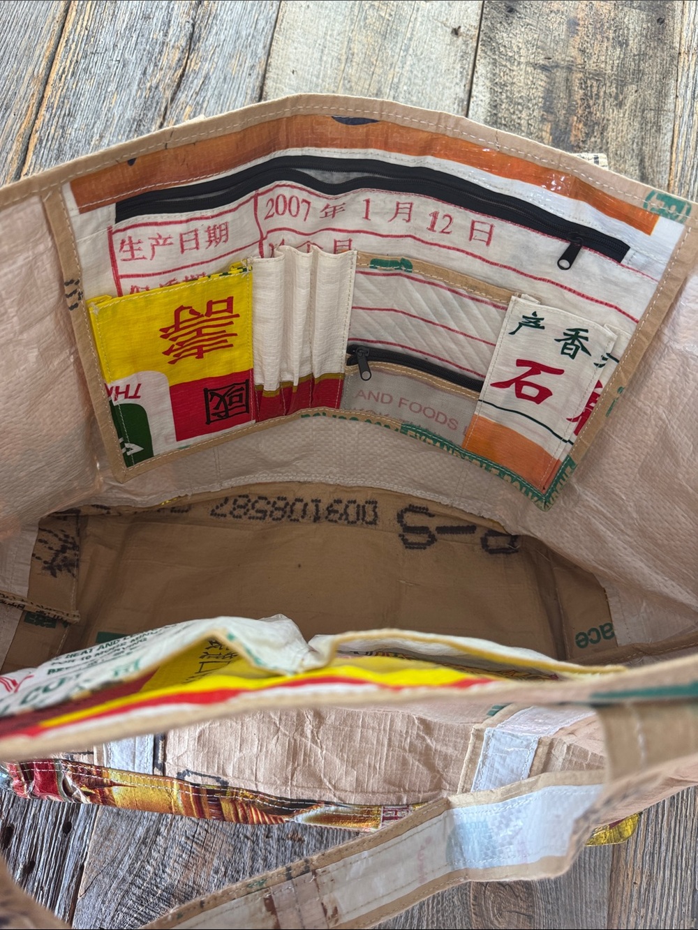 KEEN Eco-Friendly Upcycled Sack Tote - Picture 6 of 9